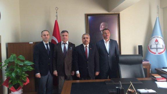 Huzurevi Yönetimi İlçe Milli eğitim Müdürümüz Mehmet ÖLMEZ´i ziyaret etti.