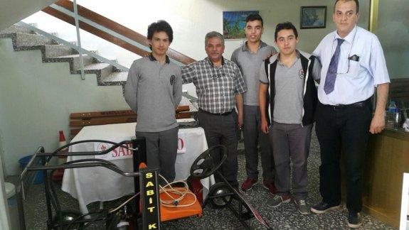 Hasan Ferdi Turgutlu Mesleki ve Teknik Anadolu Lisesi, Genç Mucitler Proje Yarışmasında derece yaptı.