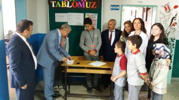 İlçemiz Mehmet Akif Ersoy Orta Okulu Öğrencileri, Meclis Başkanlarını seçimi