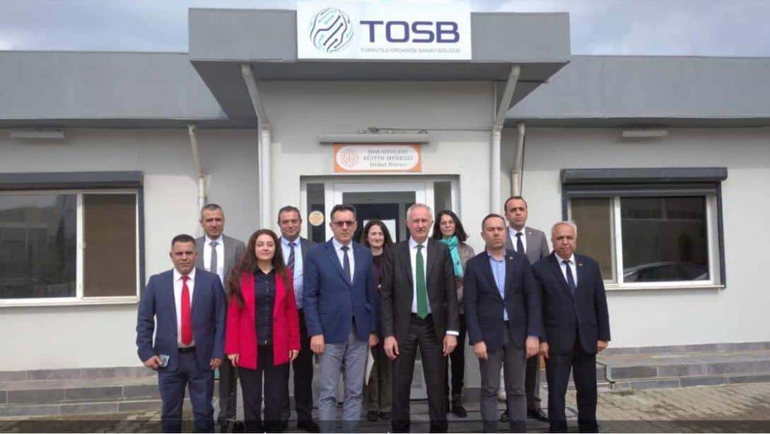MESİP (Manisa Eğitim Sanayi İş Birliği Protokolü) projesinin ilçelerde yaygınlaştırılması kapsamında Turgutlu Organize Sanayi Bölgesinde toplantı yapıldı.